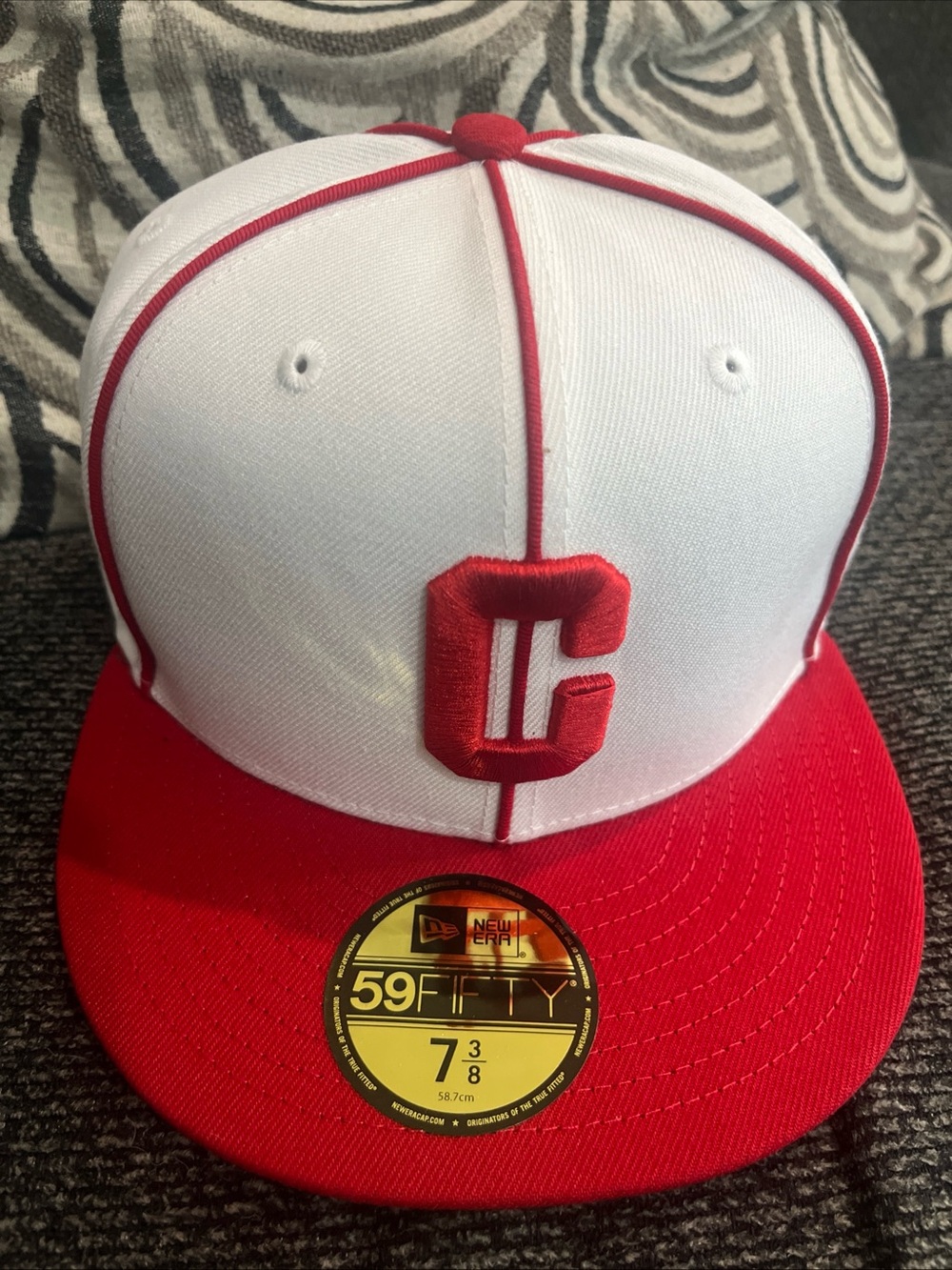 New Era White/Red Pittsburgh Crawfords Cooperstown Collection 7 3/8 Brand New
